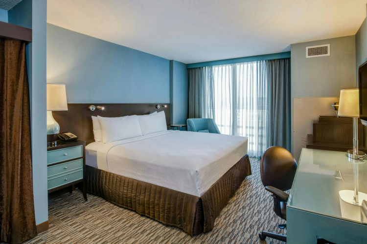 Crowne Plaza Chicago Ohare Hotel And Conference Center photo 6