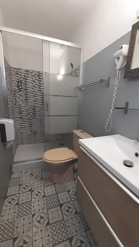 Hotel Le 1050