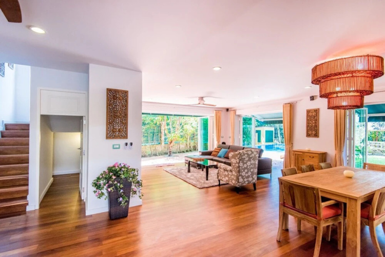 6BR Private Pool Villa Patong by Chattha