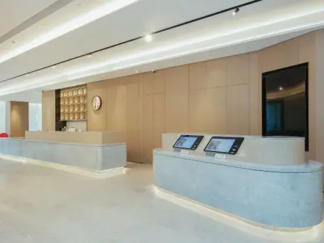 All Seasons Hotel