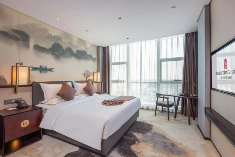 Rezen Dong Hotel (Baoding Passenger Transport Center Yuhua Road Branch)
