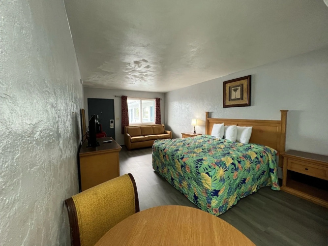 8th Street Motel