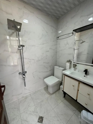 Ai̇si̇ Hotel