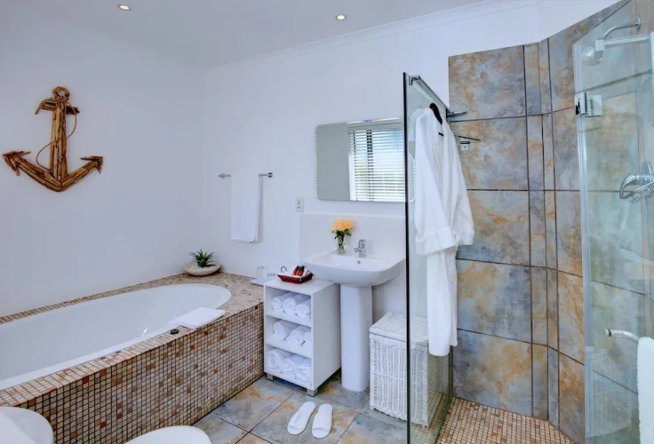 2 Bedrooms Luxury Apartment