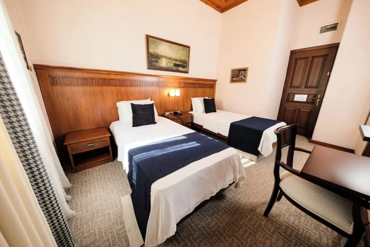 Classic Twin room