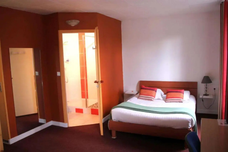 Agape Hotel