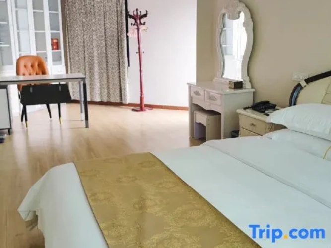 Twin Family Suite