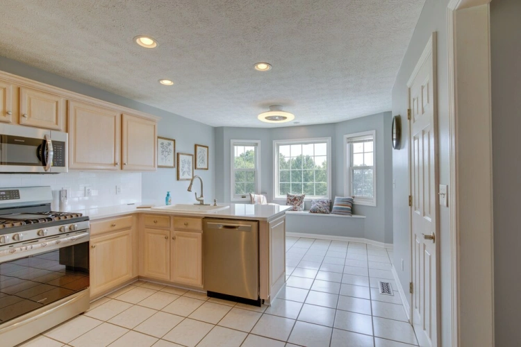 3 Bedrooms Cottage