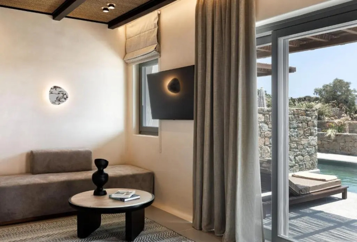 Maximus Mykonos