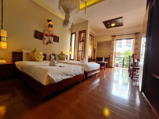 Deluxe room with city view