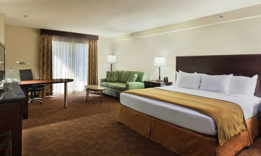 DoubleTree by Hilton Sacramento