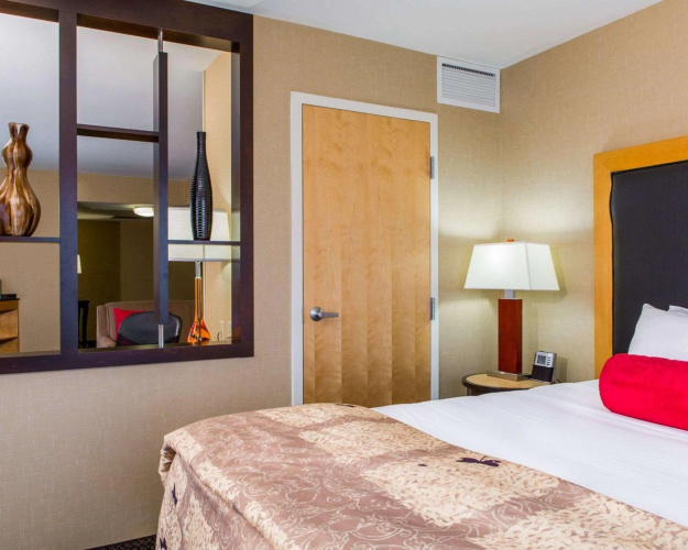 Cambria Suites Appleton