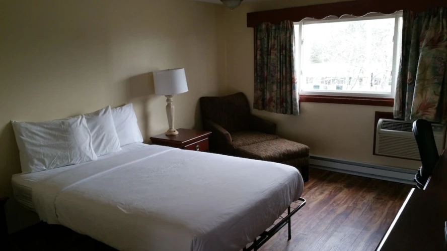 Premium Quadruple room