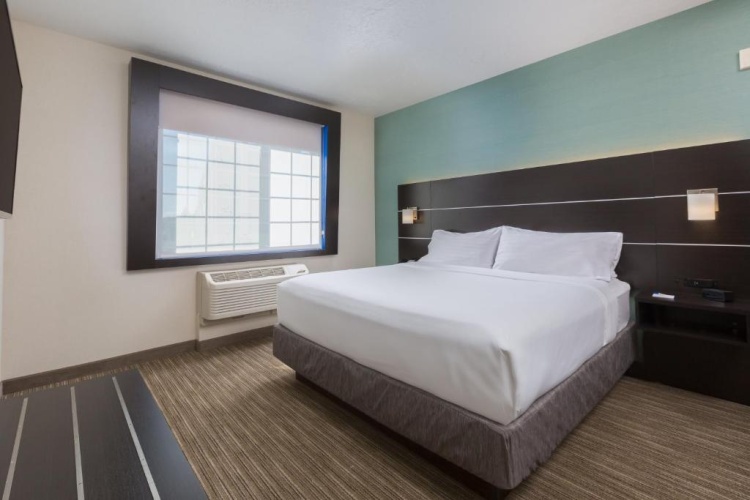 1 Bedroom Double Suite