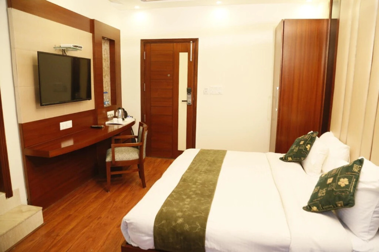 Hotel Grand FFOUR