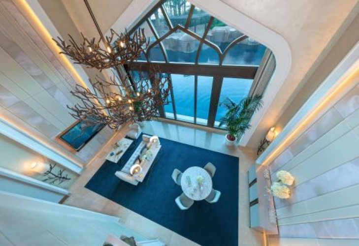 Palm Beachfront Estate Sunset Atlantis views