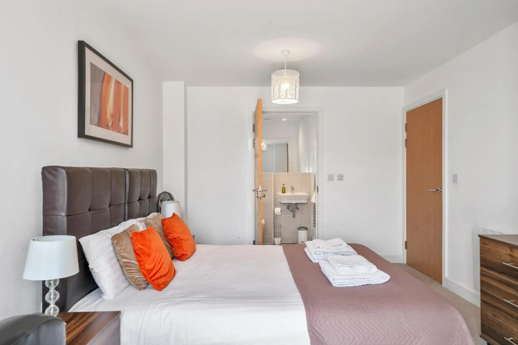 Kennet House Serviced Apartments, Reading - Apt B
