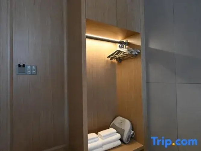 Yichang Jingyi Hotel
