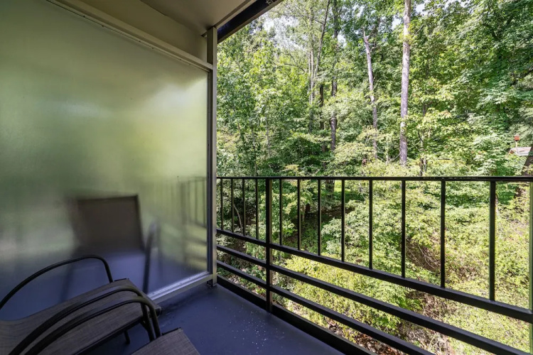 Bear Creek Inn