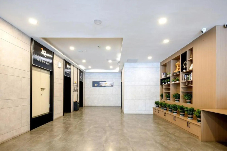 Korla Tianehe Rezen Select Hotel