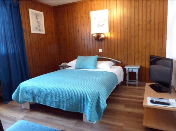 Shed HOTEL