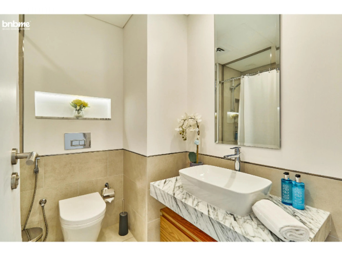 Elegant Pool View 2BR Apartment