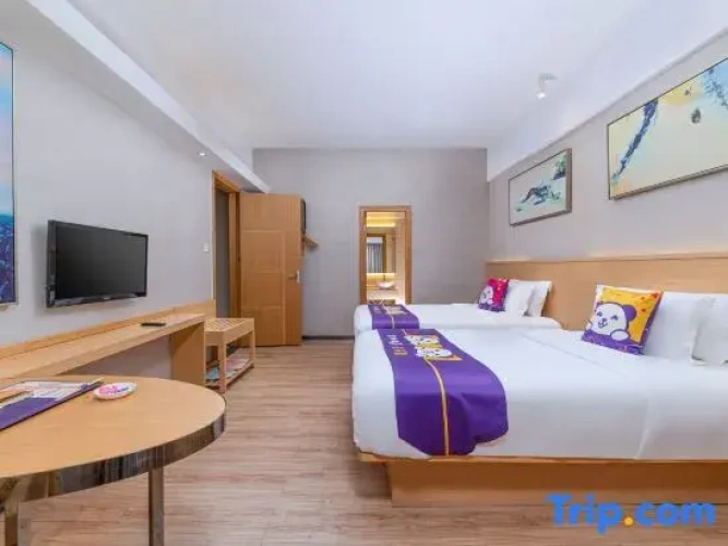 Double Suite