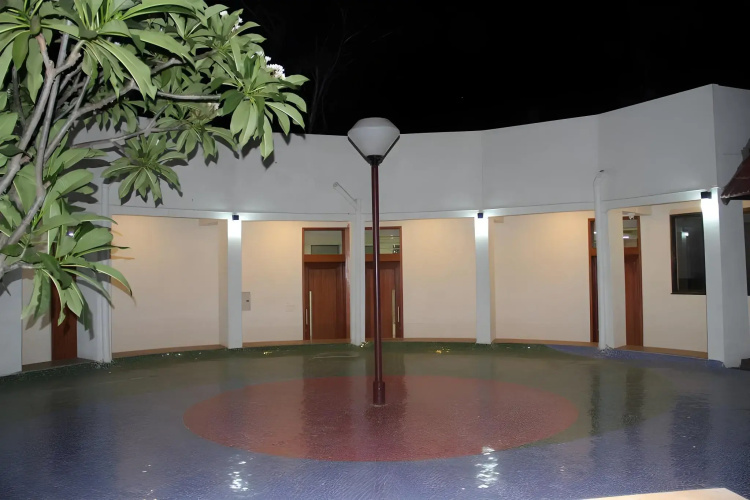 Hotel Tapovan