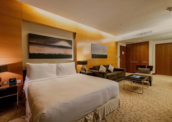 Spacious & Chic Address Dubai Mall Residence