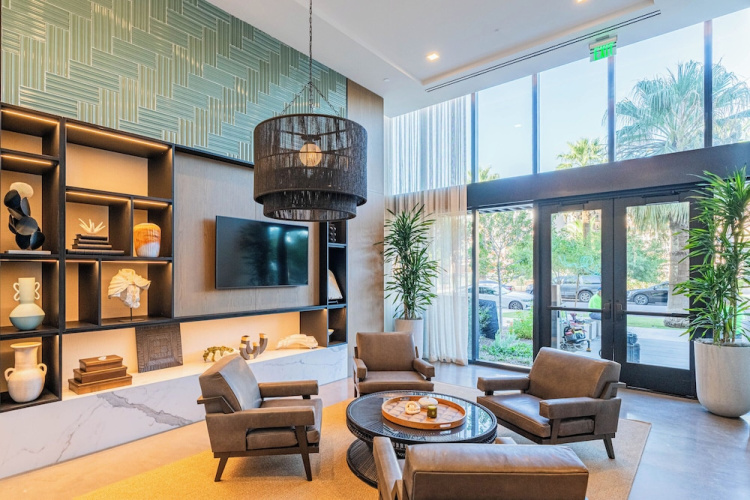 Deluxe Stay 5mins to Convention Center