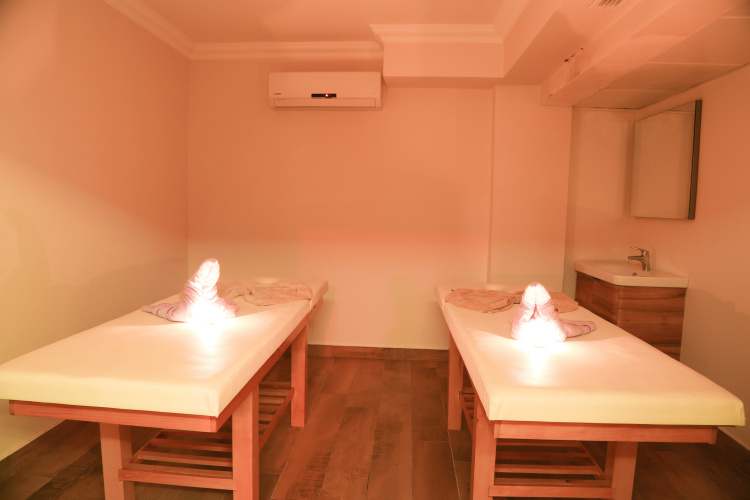 Kayamaris Hotel