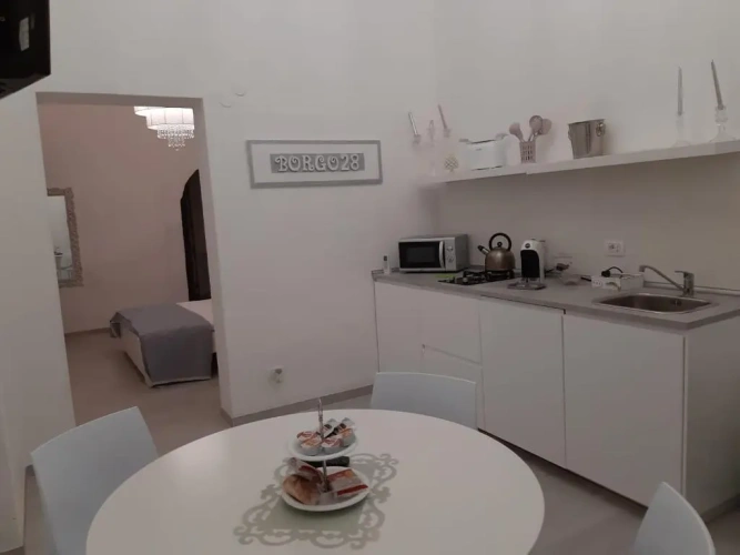 2 Bedrooms Apartment