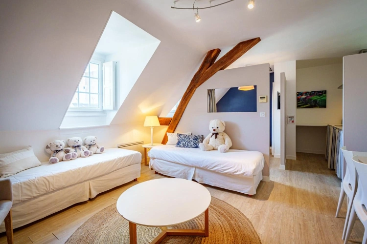 Guest rooms