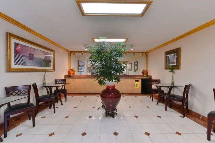 Americas Best Value Inn