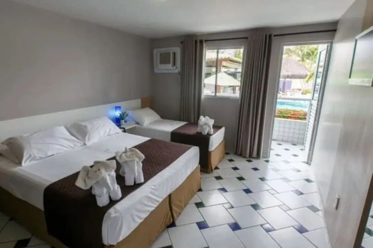 Deluxe Triple room with balcony