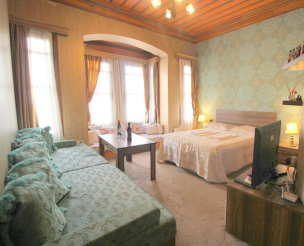 2 Bedrooms Suite