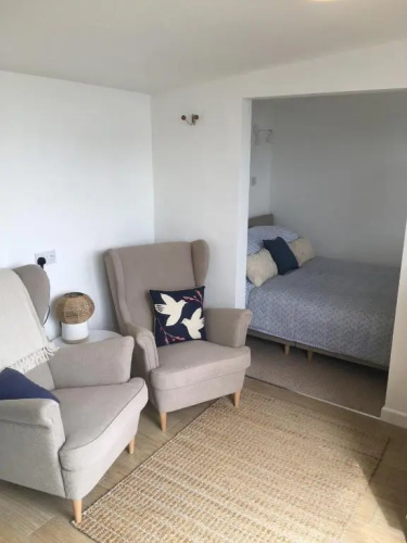 1-bedroom chalet with parking on site