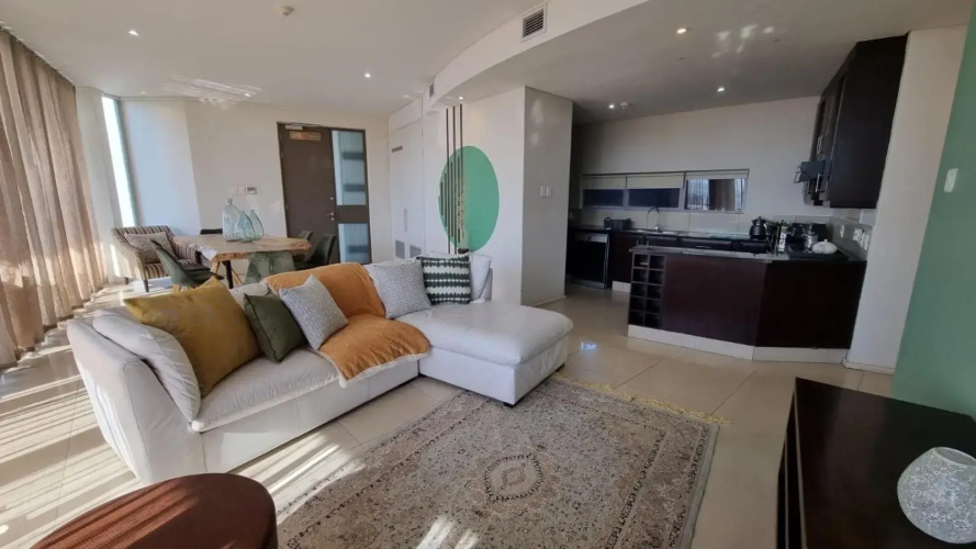 Accommodation Front - The Quays 503 - 6 Sleeper Across the Beachfront