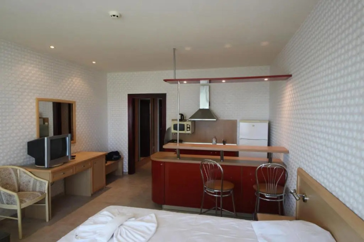 Menada Miramar Palace Apartments