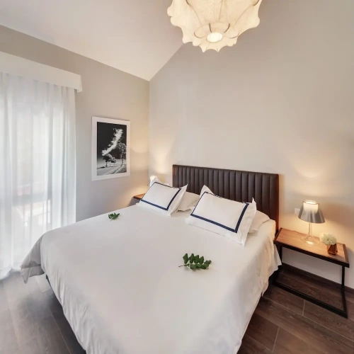1 Bedroom Luxury Suite with balcony and with sea view