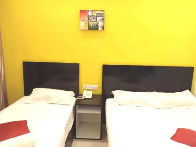 Quadruple Suite