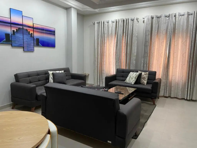 Queens View Apartment