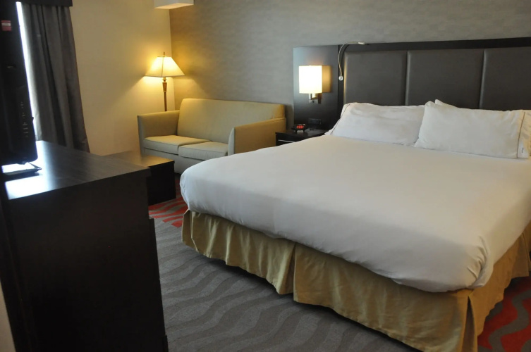 Holiday Inn Express Hotel & Suites Barrie by IHG