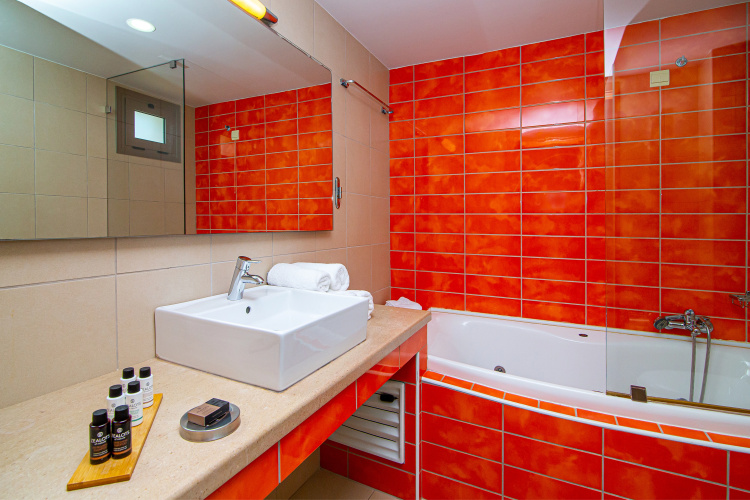 The Noverian Scenic Malia 5* Hilltop Villa photo 10