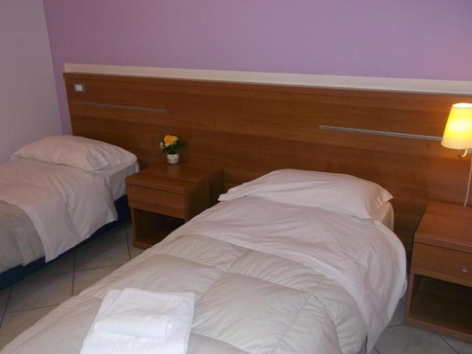 Standard Single room