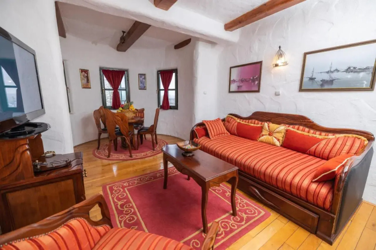Hotel Pirg