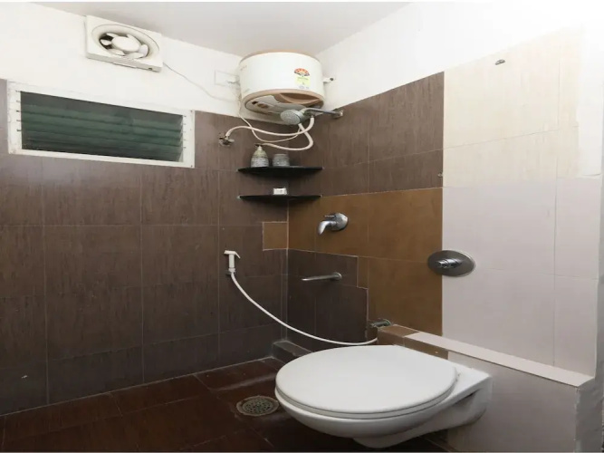 OYO 5890 Eben Service apartments