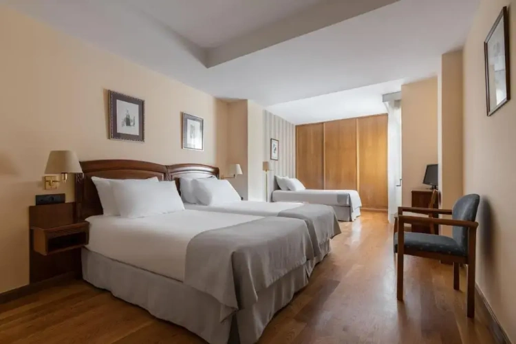 Standard Single room