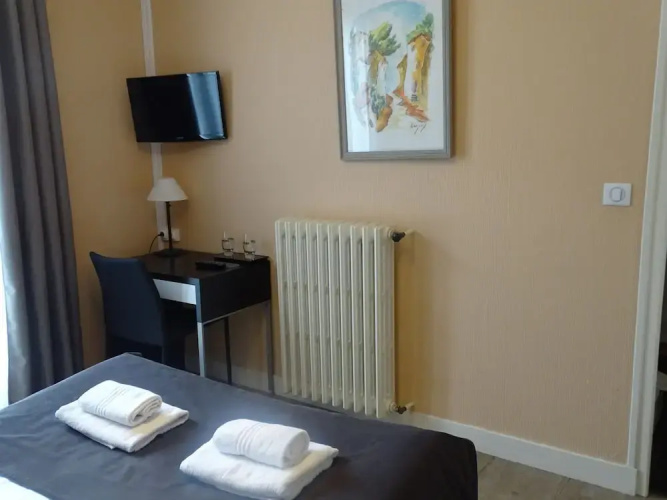 Logis Hôtel AMBROISE