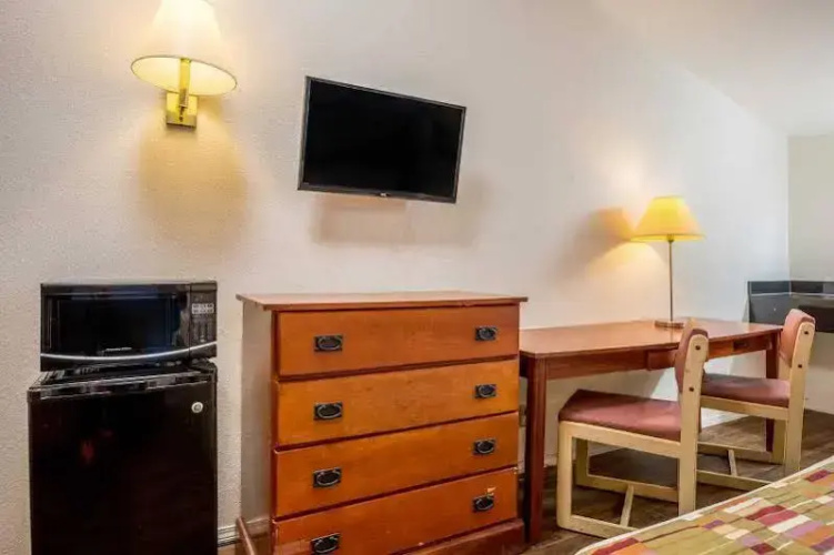Rodeway Inn